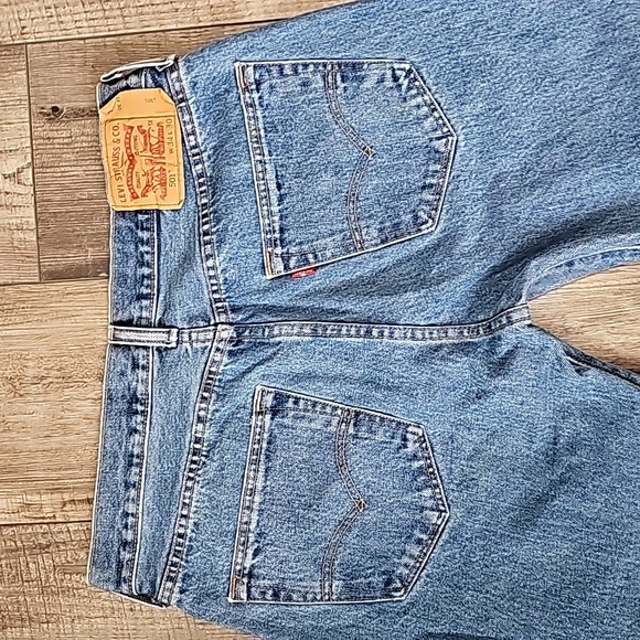 Levi's 501 XX Button Closure Jeans - Picture 8 of 11